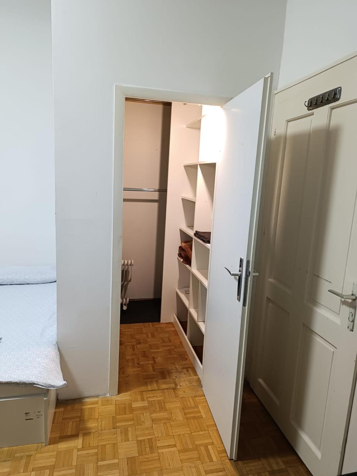 Wohnung In Der Naehe Wiener Stadthalle Und Zentrum 9 Экстерьер фото