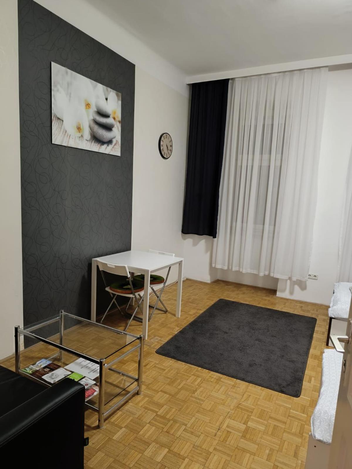 Wohnung In Der Naehe Wiener Stadthalle Und Zentrum 9 Экстерьер фото